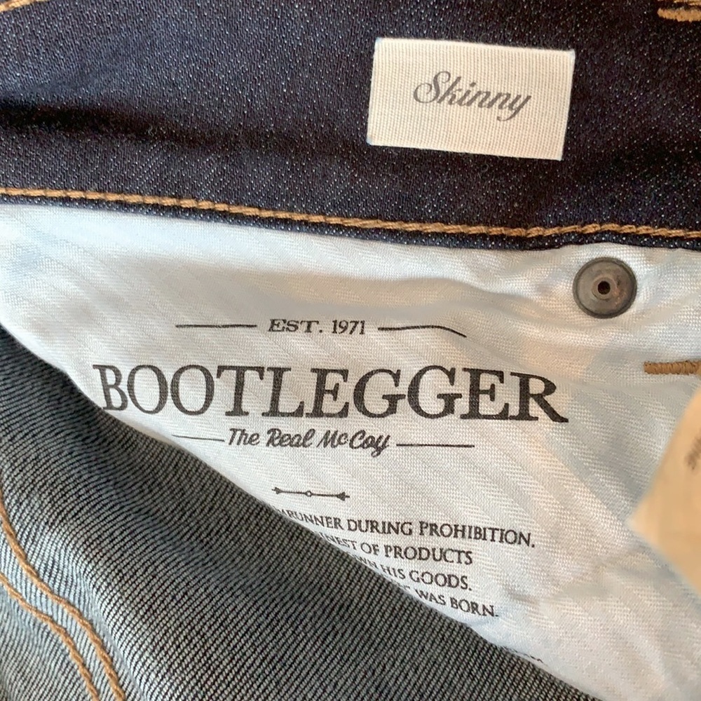 Nwot. Bootlegger jeans - Picture 3 of 5